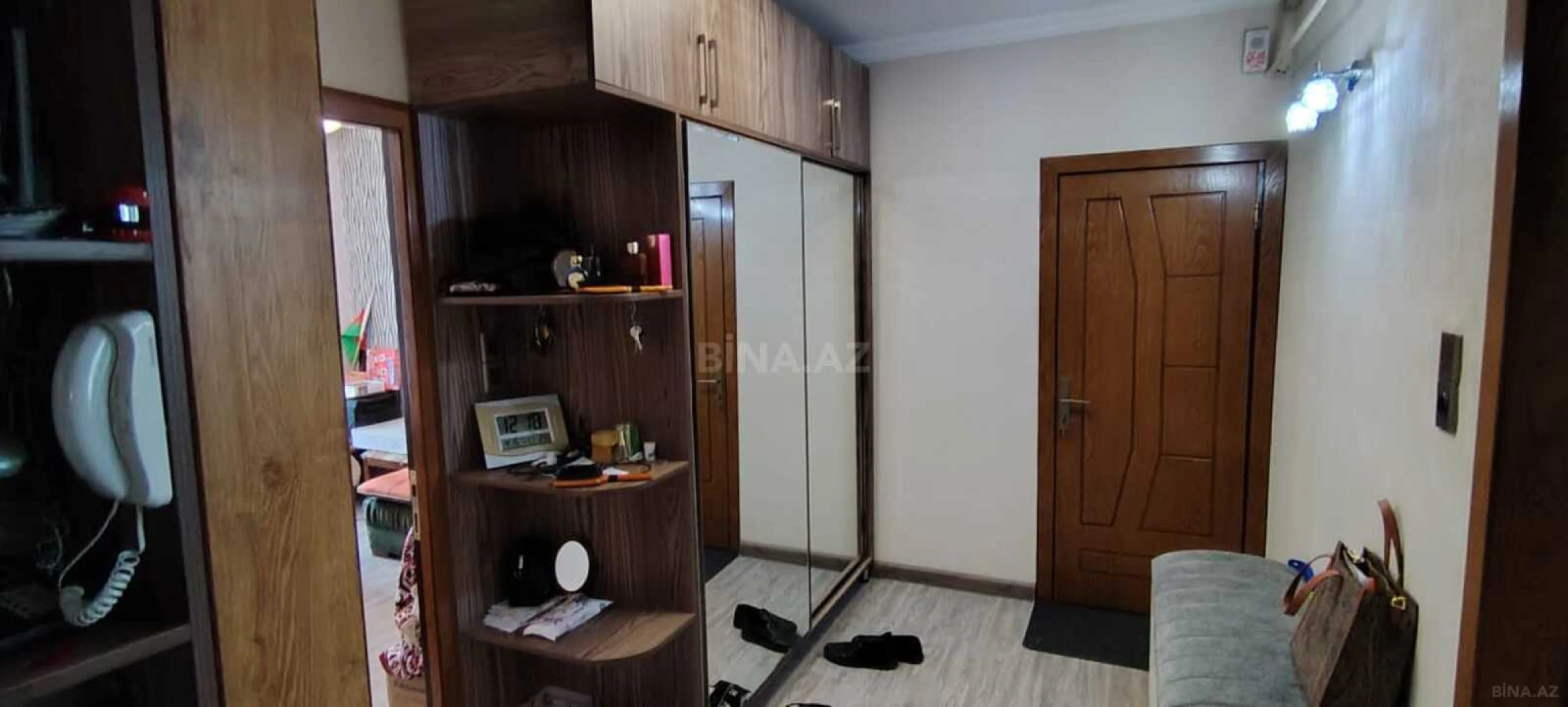 Satılır 5 otaqlı mənzil 120 m²