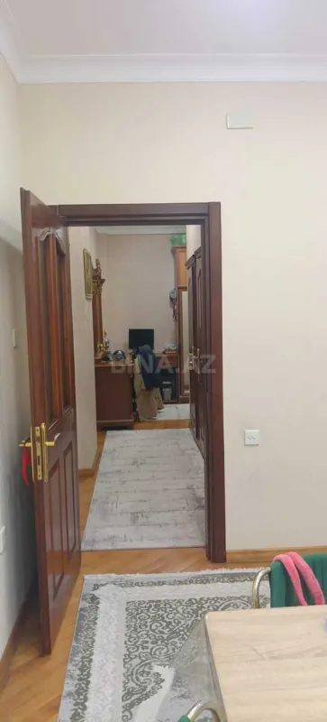 Satılır 2 otaqlı mənzil 95 m²