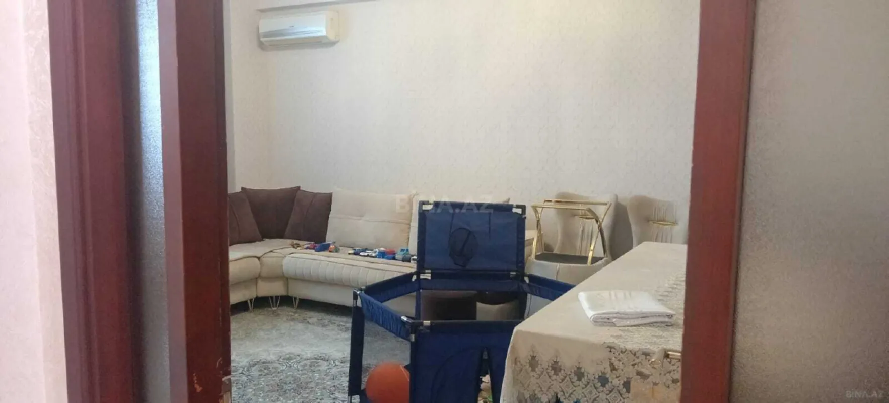 Satılır 2 otaqlı mənzil 95 m²