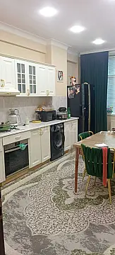 Satılır 2 otaqlı mənzil 95 m²