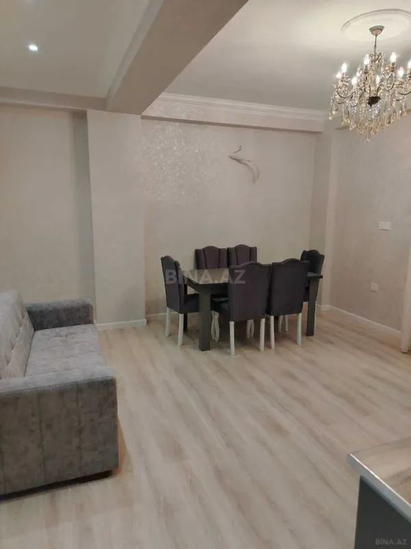 Kirayə verilir 2 otaqlı mənzil 63 m²