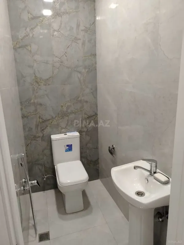 Kirayə verilir 2 otaqlı mənzil 63 m²