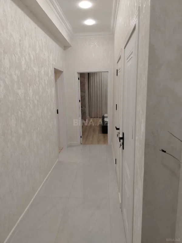 Kirayə verilir 2 otaqlı mənzil 63 m²