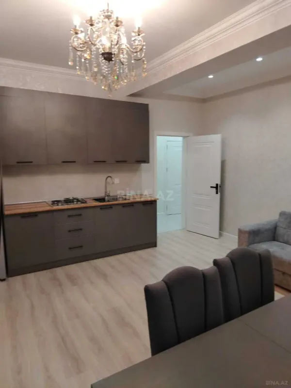 Kirayə verilir 2 otaqlı mənzil 63 m²
