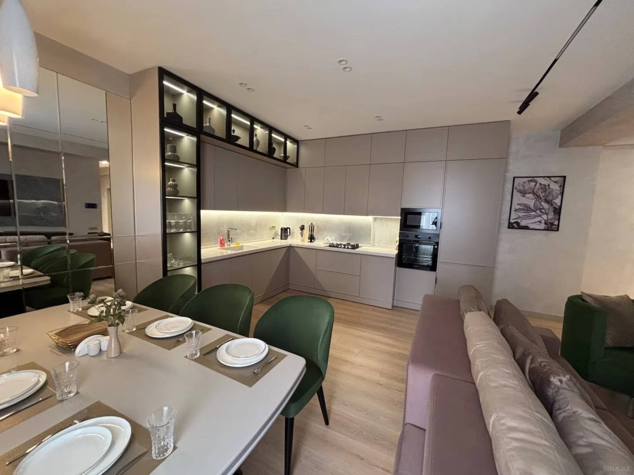 Kirayə verilir 3 otaqlı mənzil 110 m²