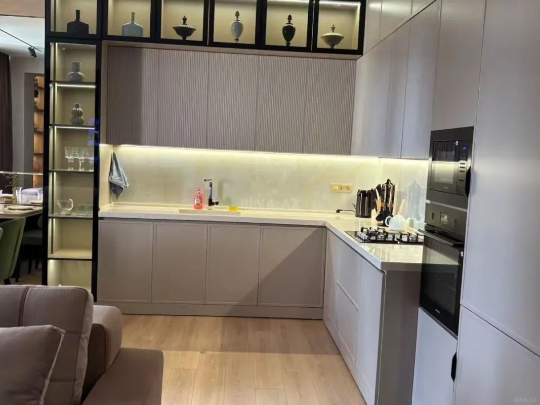 Kirayə verilir 3 otaqlı mənzil 110 m²