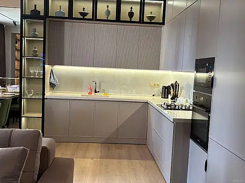 Kirayə verilir 3 otaqlı mənzil 110 m²