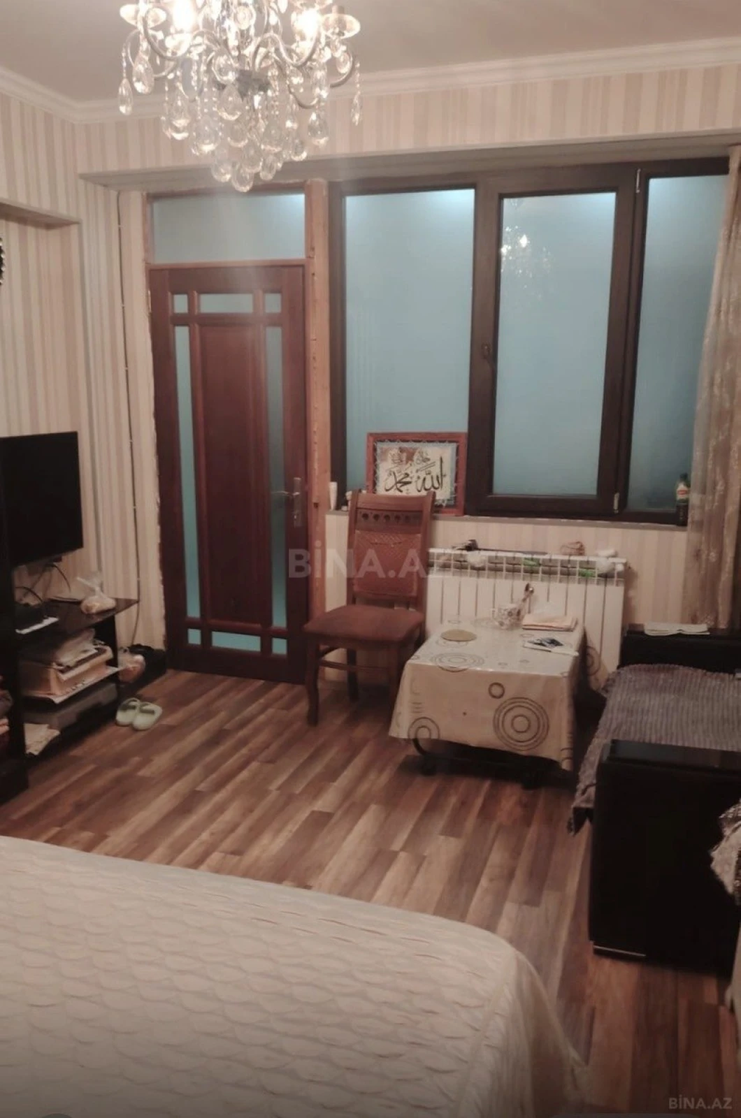 Satılır 4 otaqlı mənzil 120 m²