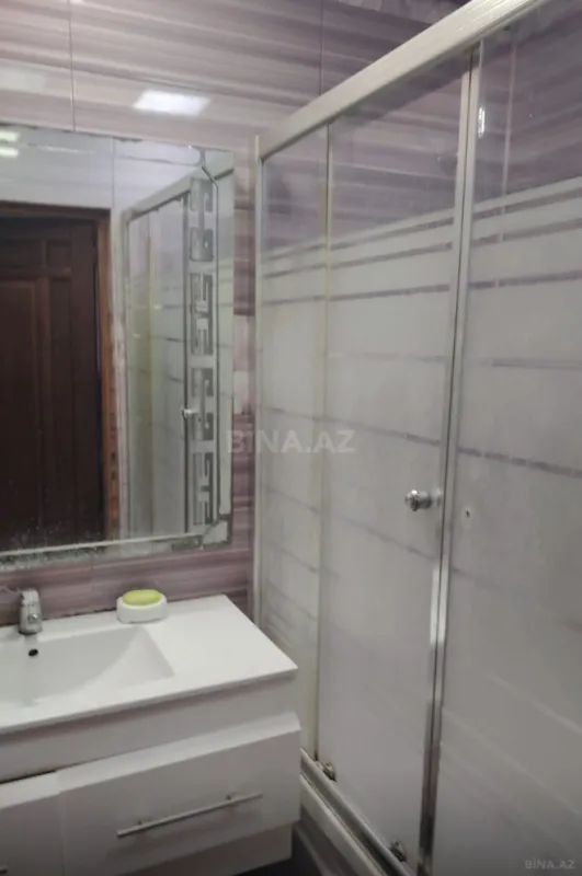 Satılır 4 otaqlı mənzil 120 m²
