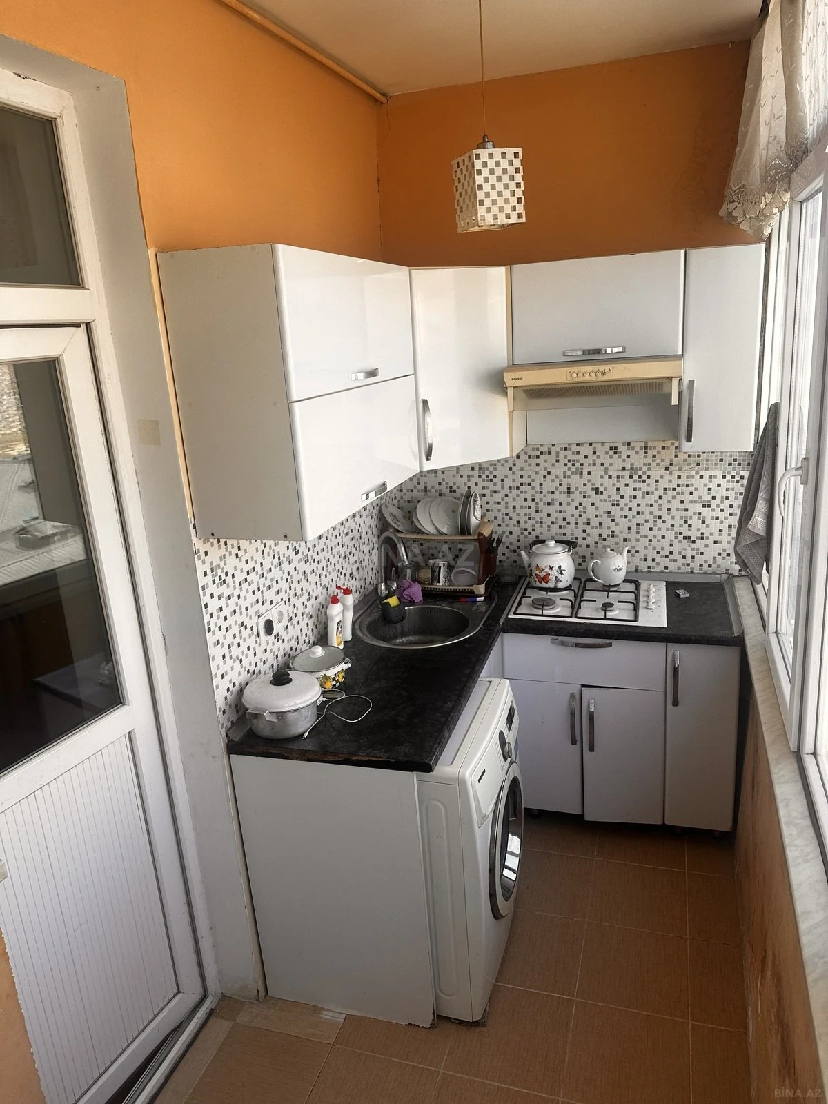 Kirayə verilir 2 otaqlı mənzil 70 m²