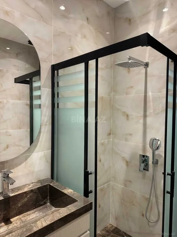 Satılır 4 otaqlı həyət evi 180 m²