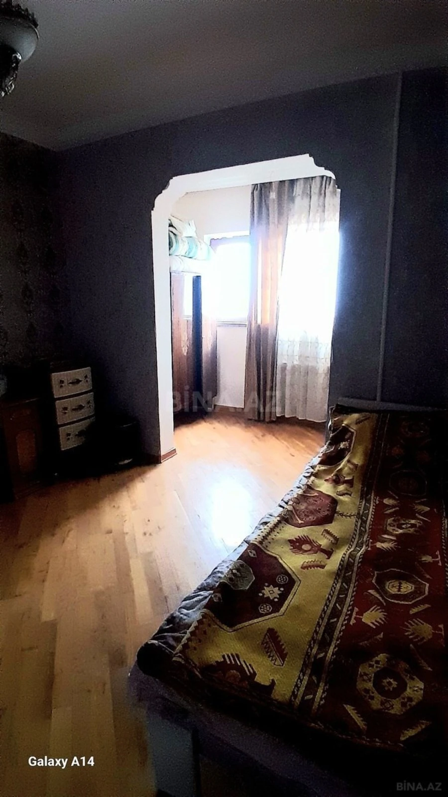 Satılır 3 otaqlı mənzil 74 m²