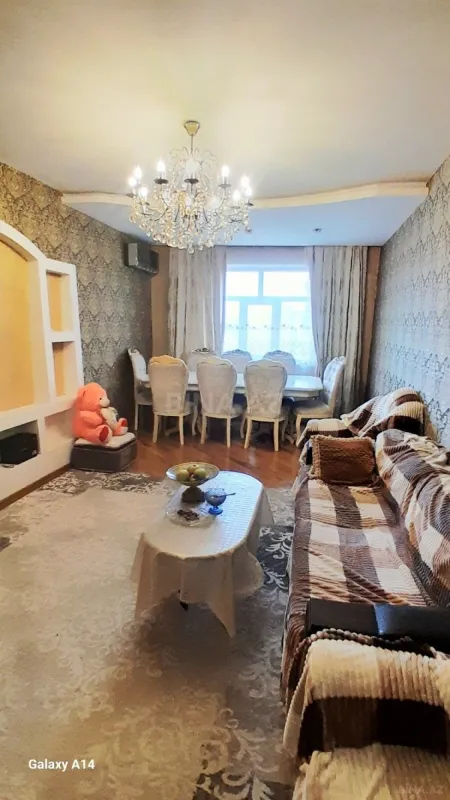 Satılır 3 otaqlı mənzil 74 m²