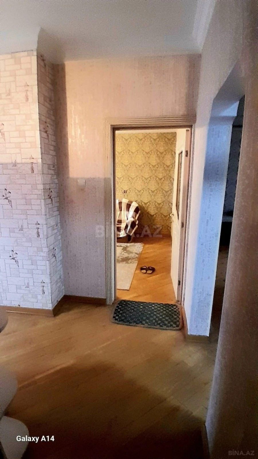 Satılır 3 otaqlı mənzil 74 m²