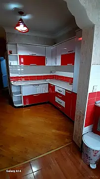 Satılır 3 otaqlı mənzil 74 m²