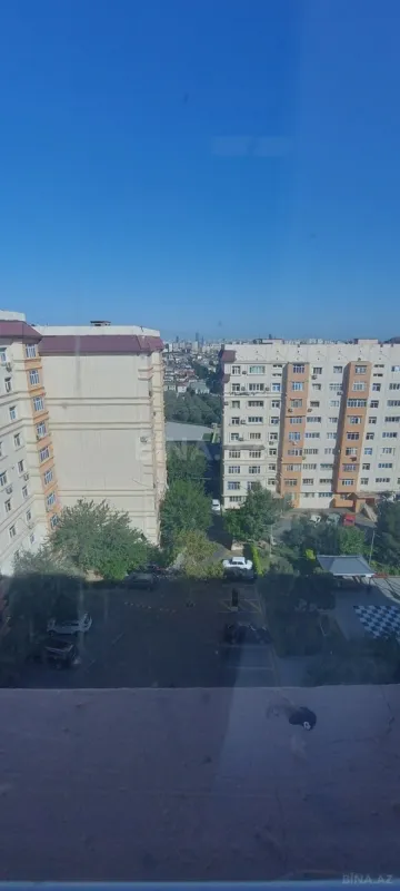Satılır 4 otaqlı mənzil 100 m²