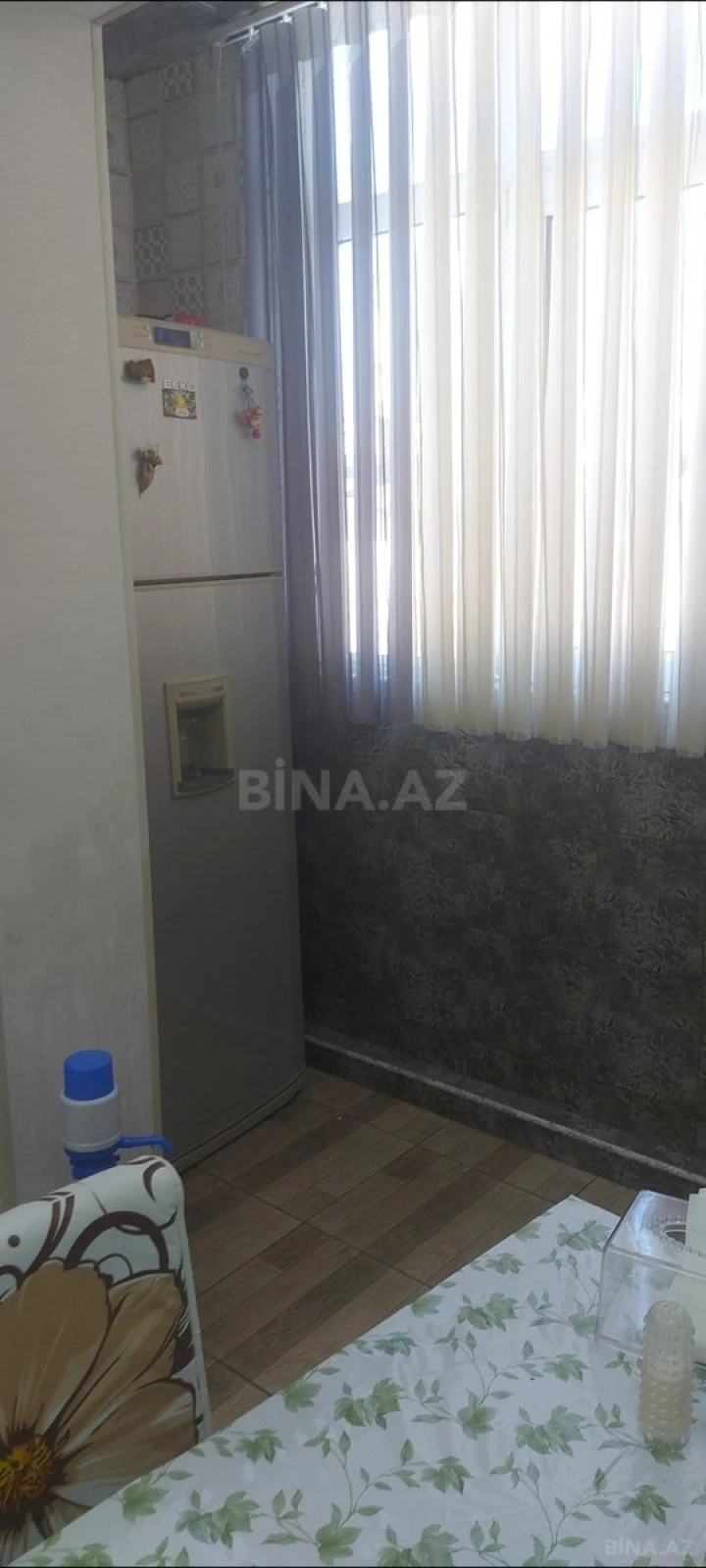 Satılır 4 otaqlı mənzil 100 m²
