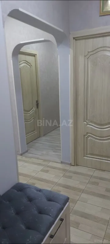 Satılır 4 otaqlı mənzil 100 m²
