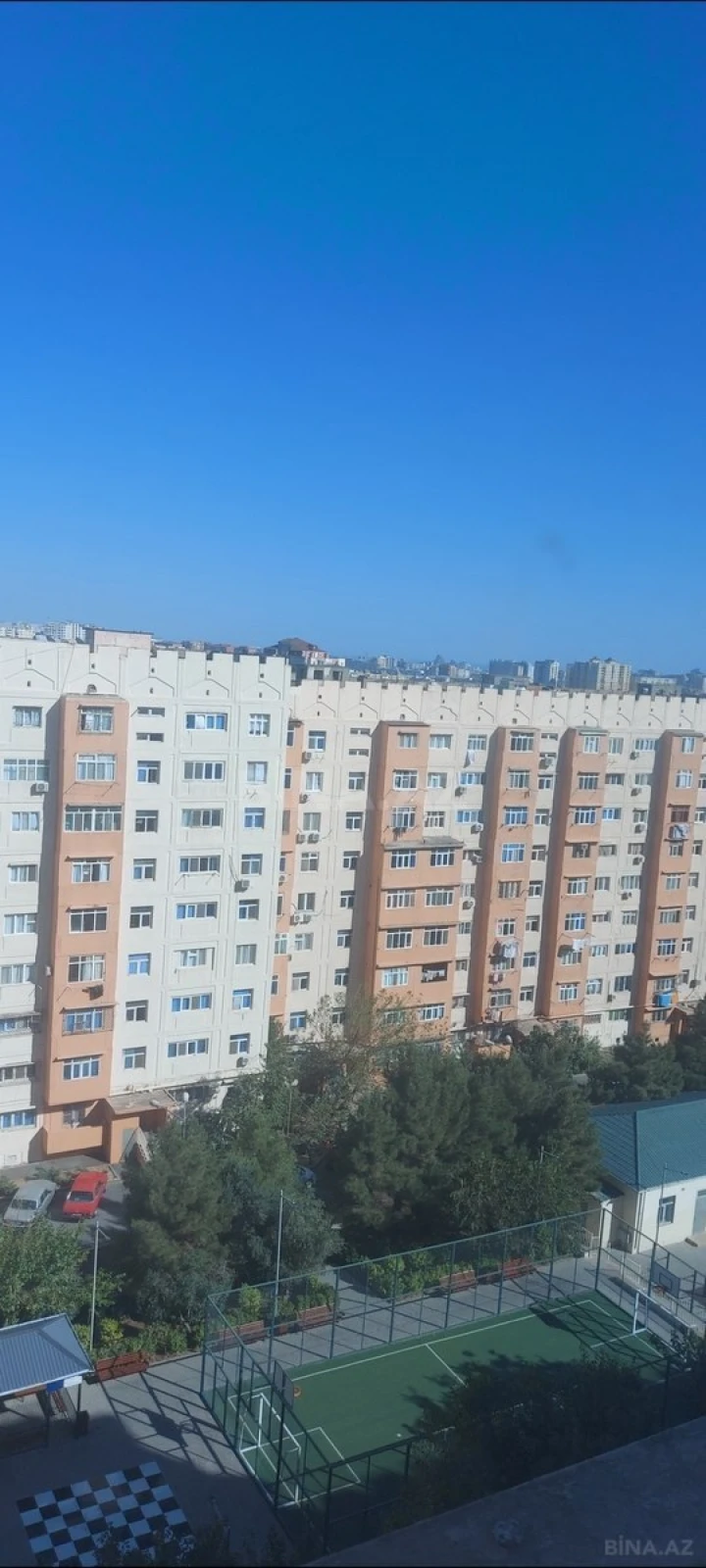 Satılır 4 otaqlı mənzil 100 m²