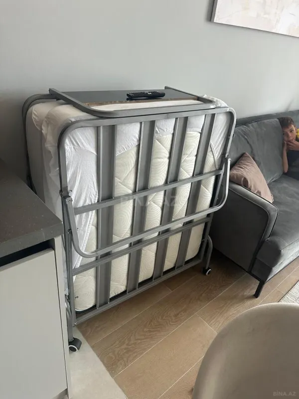 Kirayə verilir 2 otaqlı mənzil 90 m²