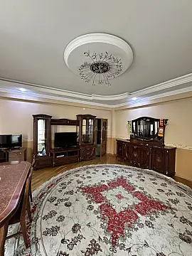 Satılır 4 otaqlı mənzil 143 m² — Bakı 4 otaq 143.00 m²
