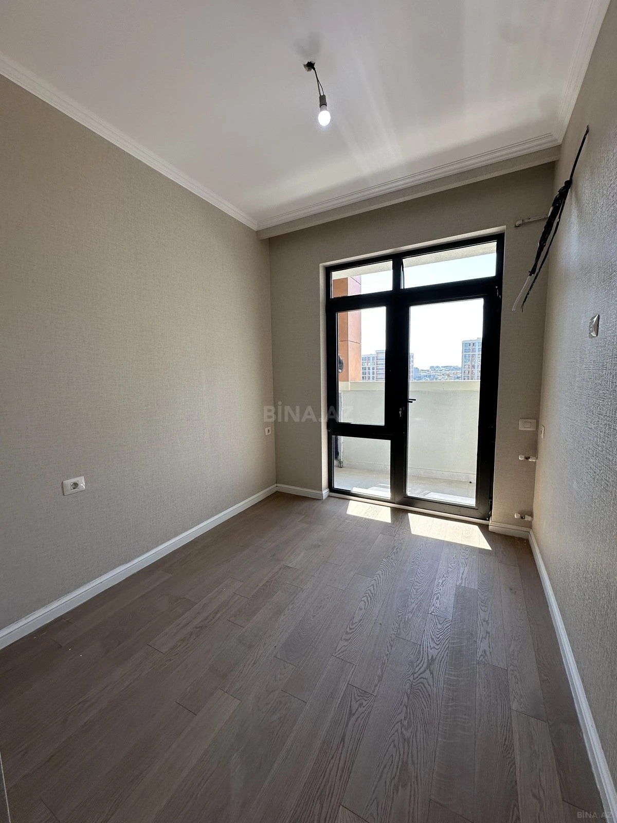 Satılır 2 otaqlı mənzil 38 m²