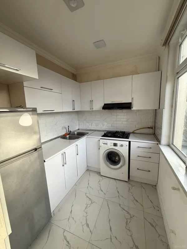 Kirayə verilir 2 otaqlı mənzil 55 m²
