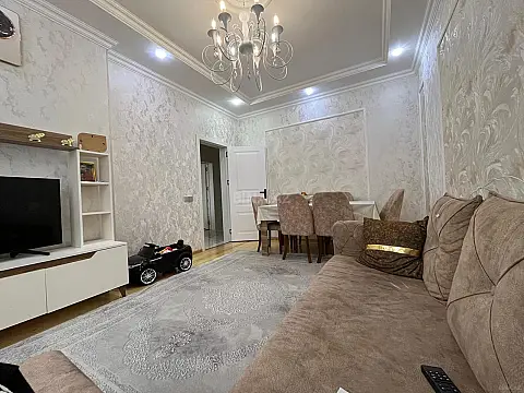 Satılır 3 otaqlı həyət evi 80 m²