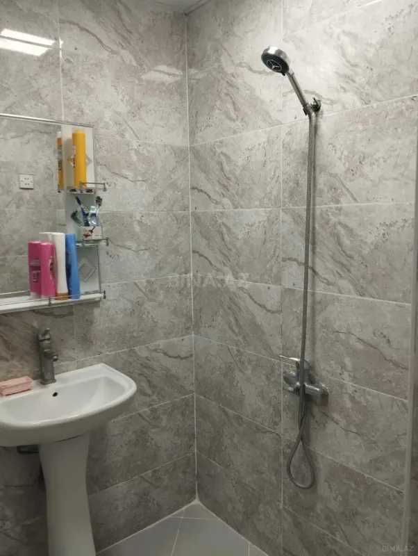 Kirayə verilir 2 otaqlı mənzil 55 m²