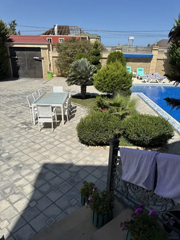 Kirayə verilir 5 otaqlı həyət evi 180 m²