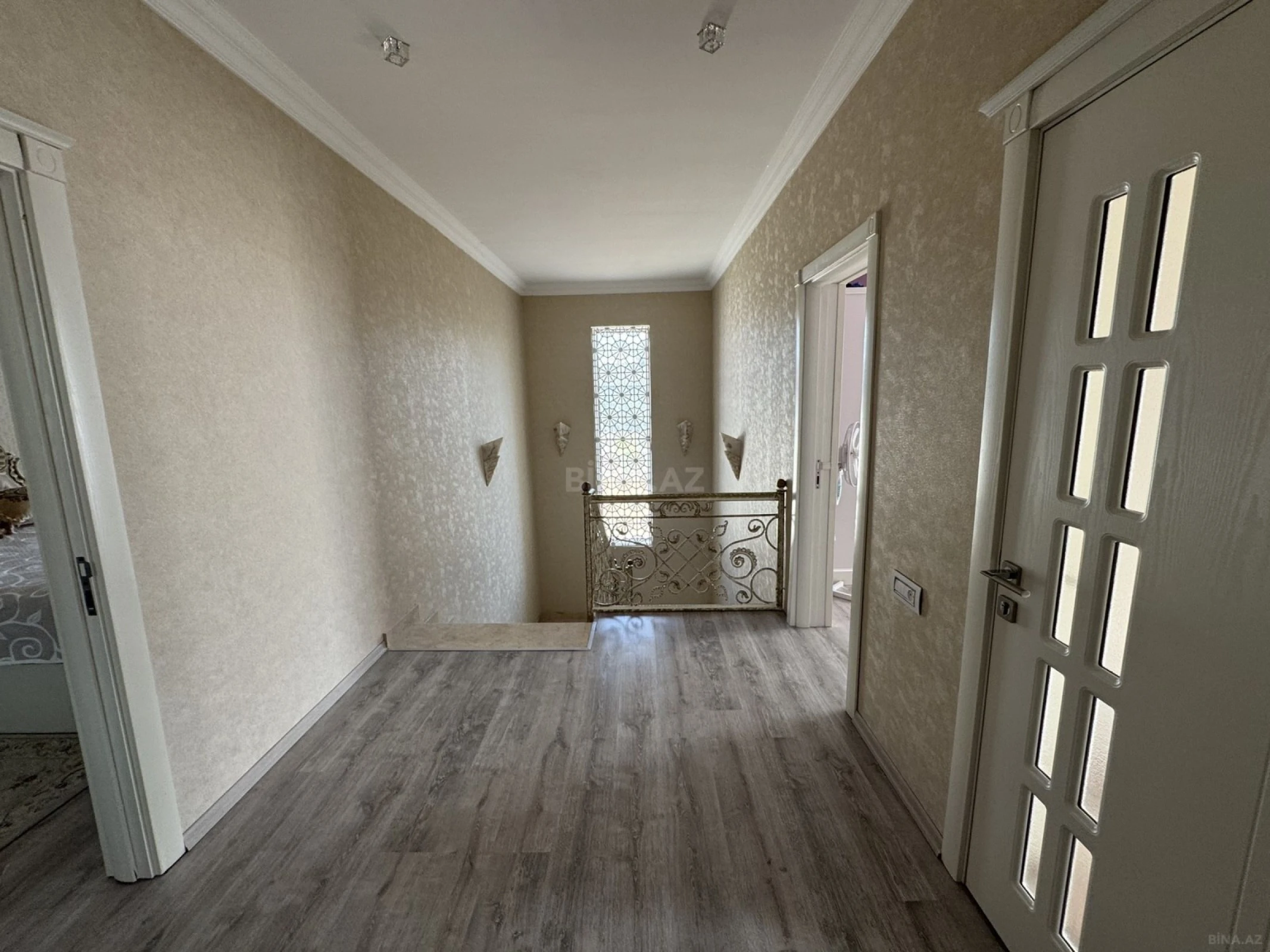 Kirayə verilir 5 otaqlı həyət evi 180 m²