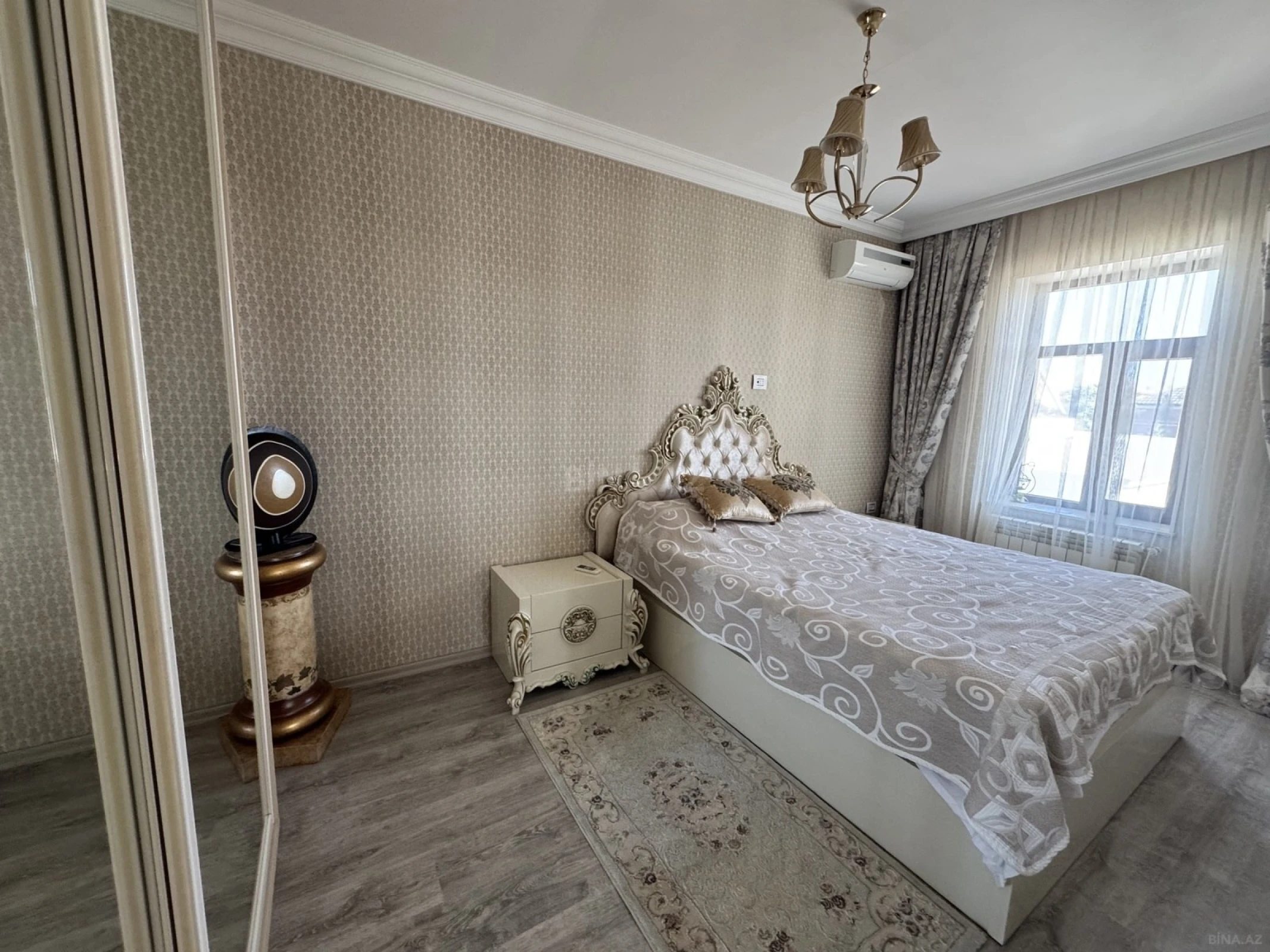 Kirayə verilir 5 otaqlı həyət evi 180 m²