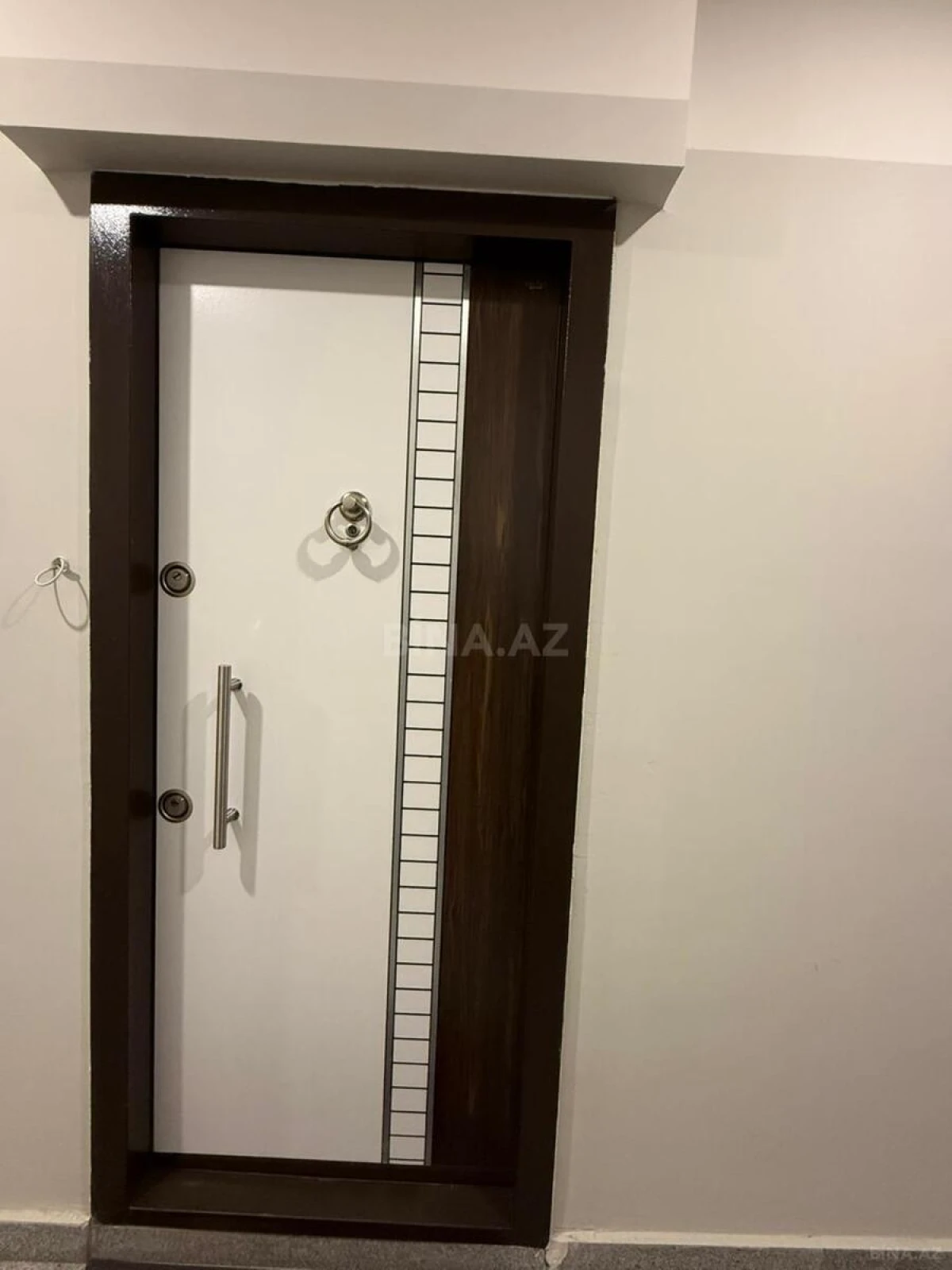 Kirayə verilir 2 otaqlı mənzil 72 m²