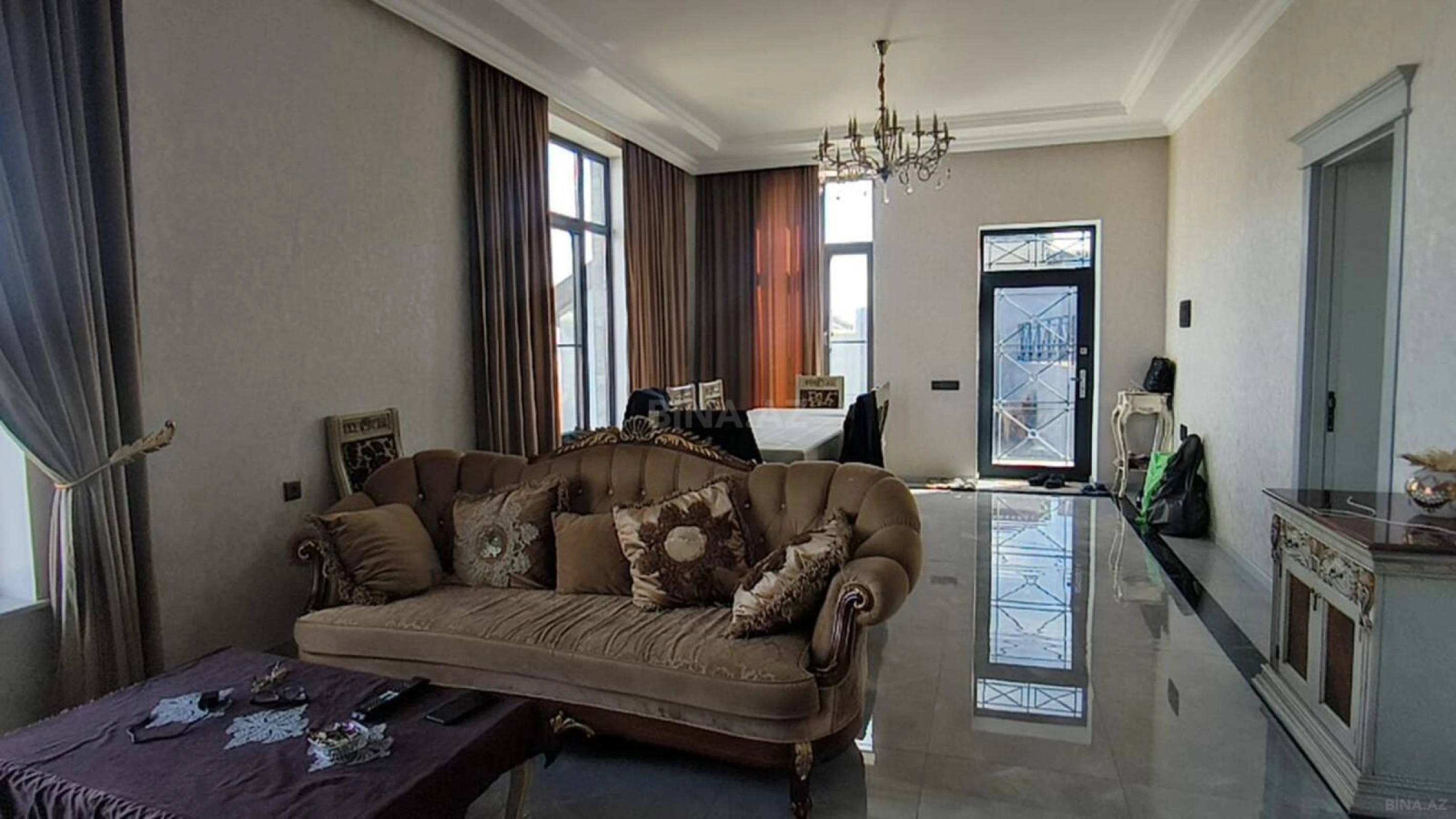 Satılır 4 otaqlı həyət evi 220 m²