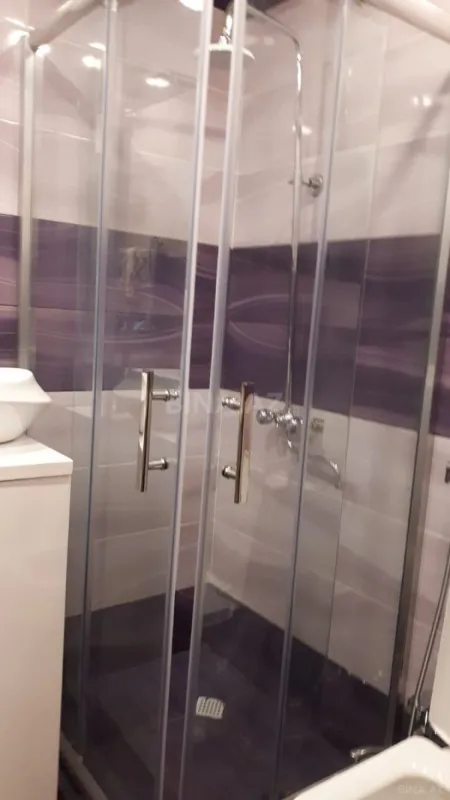 Satılır 3 otaqlı mənzil 76 m²