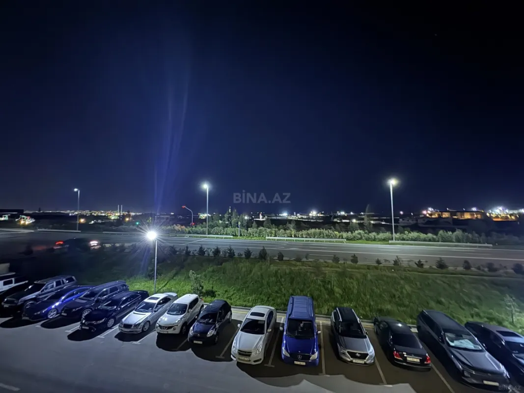 Kirayə verilir 2 otaqlı mənzil 100 m²