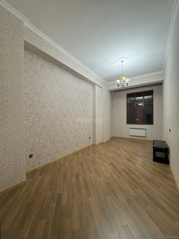 Kirayə verilir 2 otaqlı mənzil 100 m²