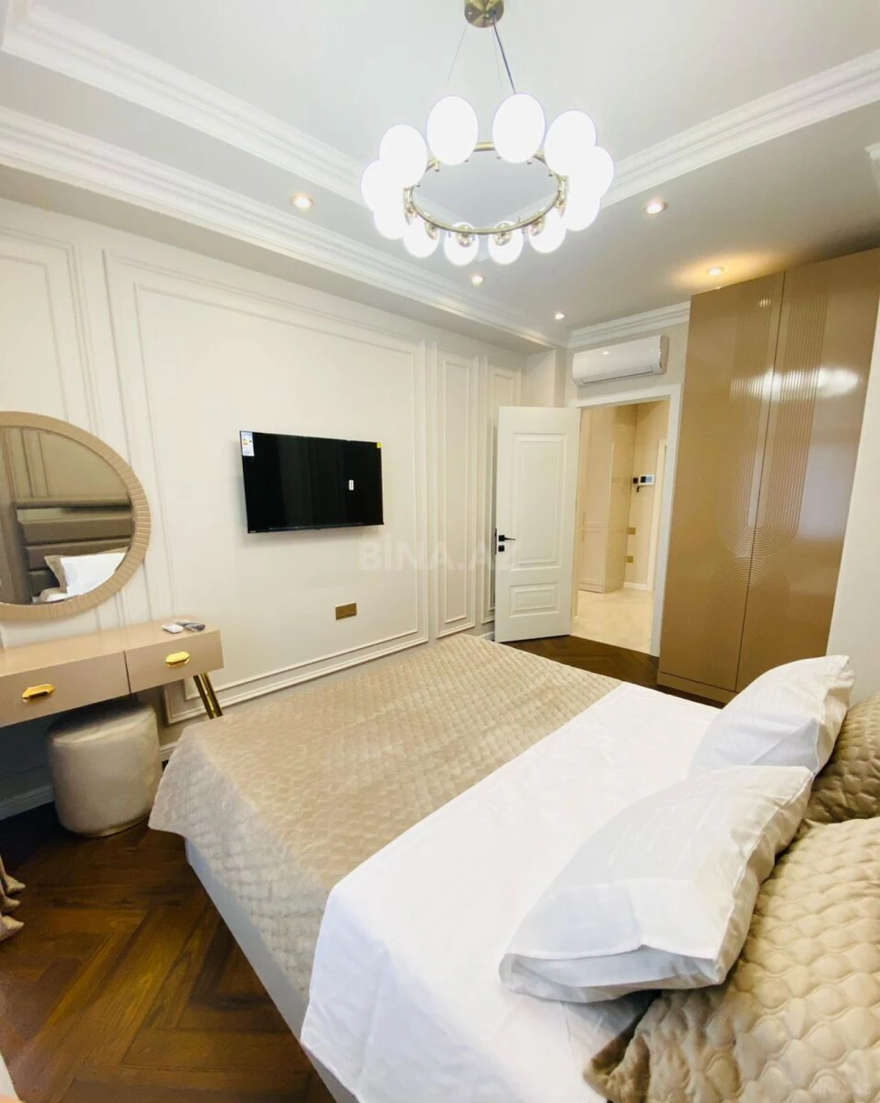 Kirayə verilir 2 otaqlı mənzil 73 m²