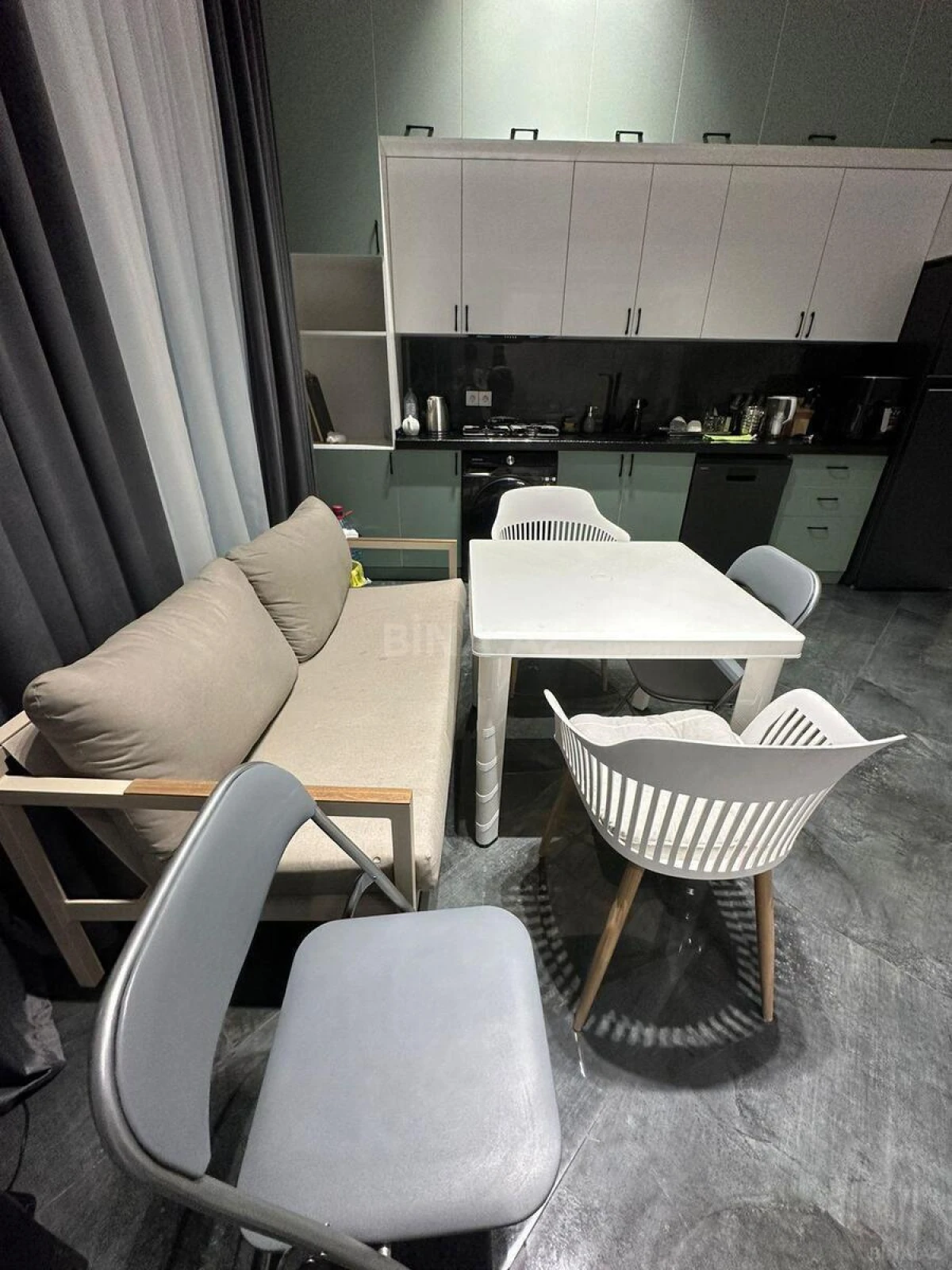 Kirayə verilir 4 otaqlı həyət evi 200 m²