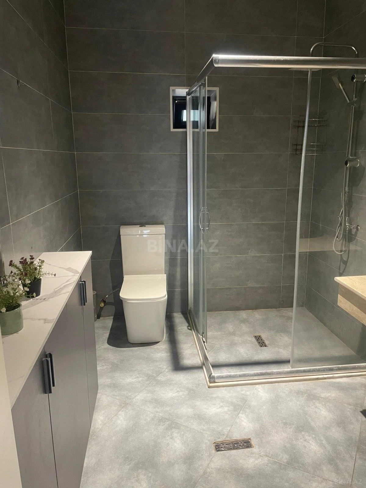 Kirayə verilir 4 otaqlı həyət evi 200 m²