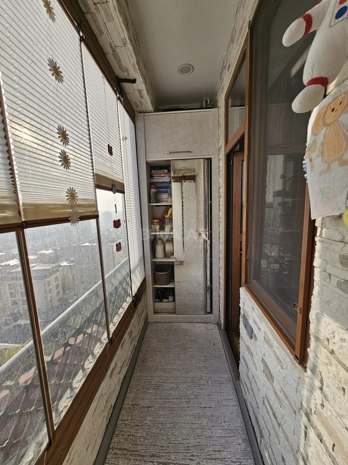 Satılır 4 otaqlı mənzil 167 m²