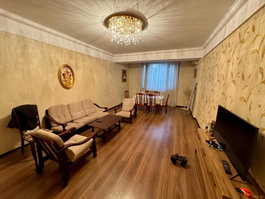 Kirayə verilir 3 otaqlı mənzil 100 m²