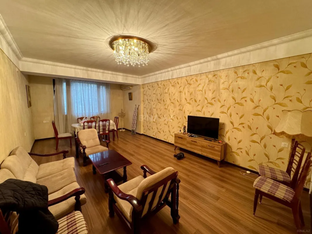 Kirayə verilir 3 otaqlı mənzil 100 m²