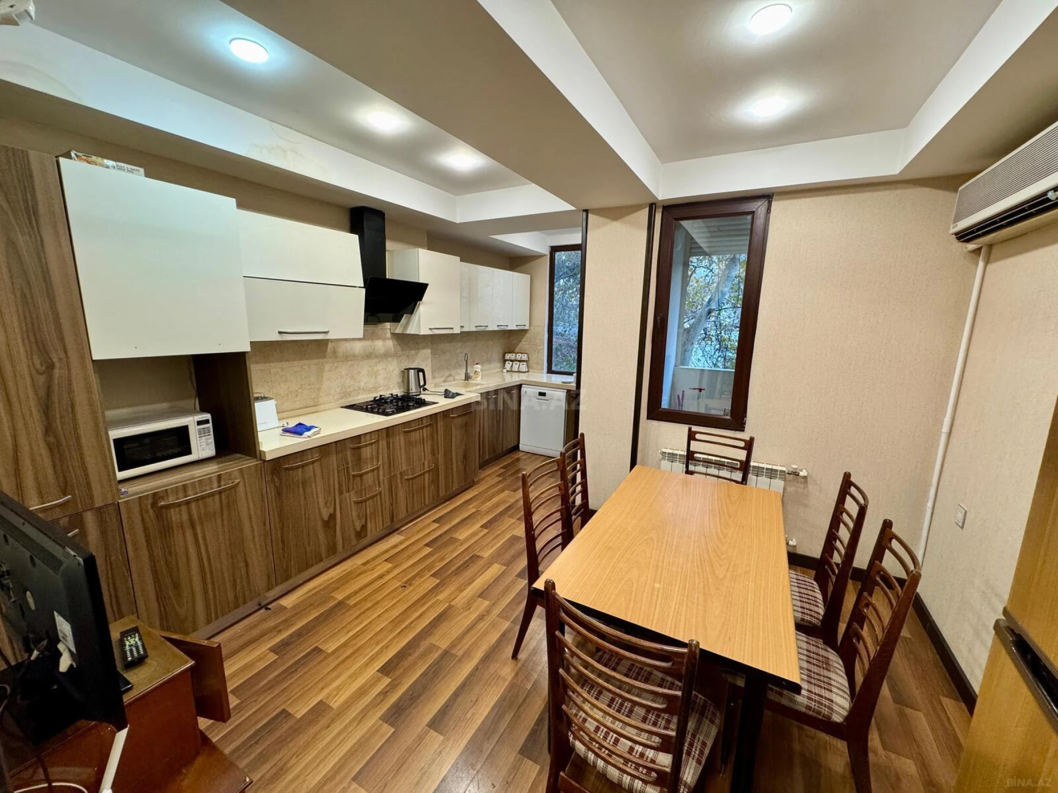 Kirayə verilir 3 otaqlı mənzil 100 m²