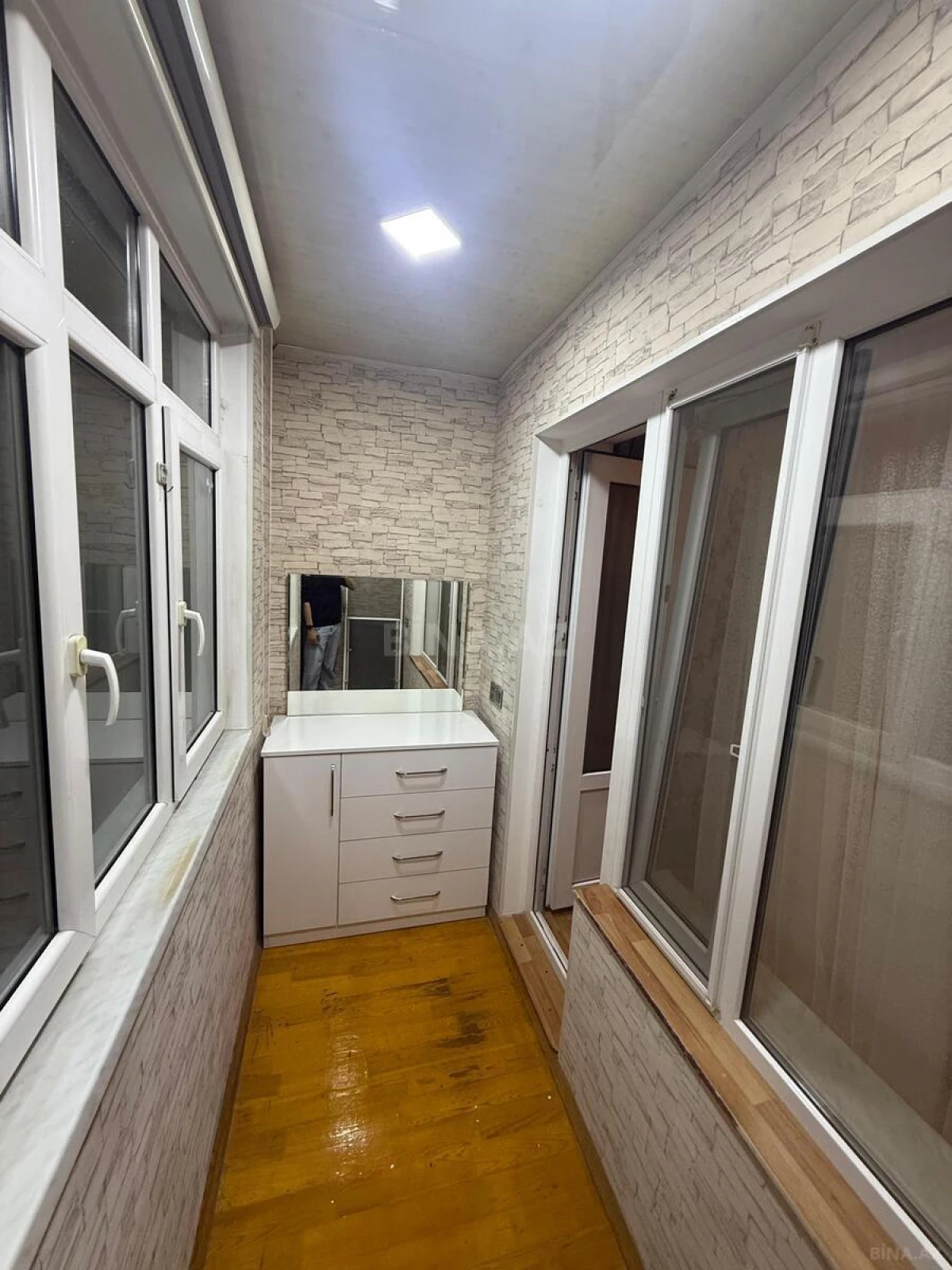 Satılır 3 otaqlı mənzil 80 m²