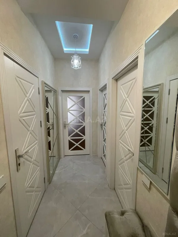 Kirayə verilir 2 otaqlı mənzil 60 m²