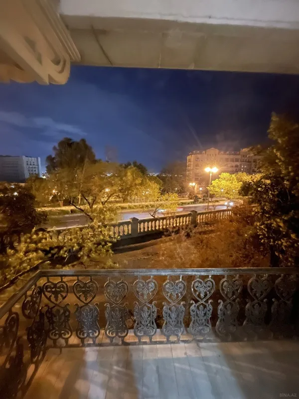 Kirayə verilir 2 otaqlı mənzil 45 m²