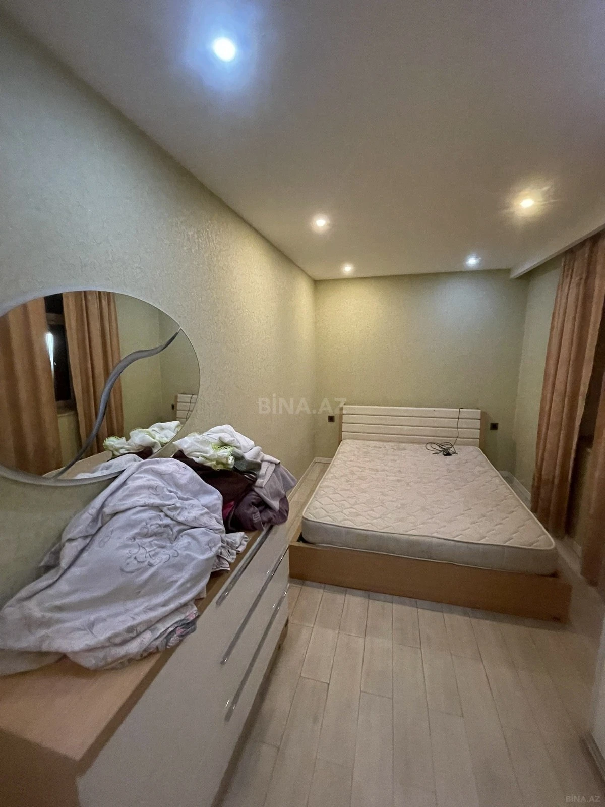 Kirayə verilir 2 otaqlı mənzil 45 m²