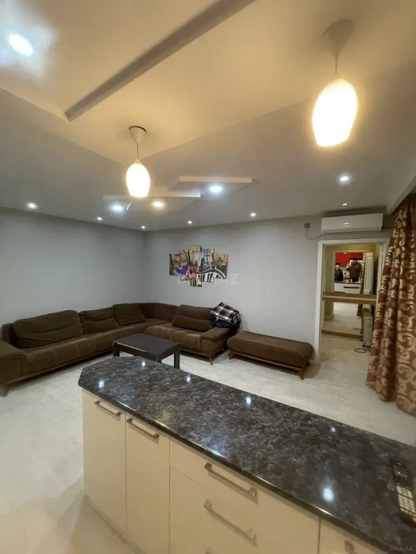 Kirayə verilir 2 otaqlı mənzil 45 m²