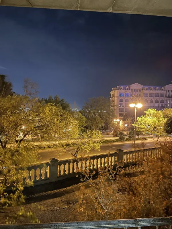 Kirayə verilir 2 otaqlı mənzil 45 m²